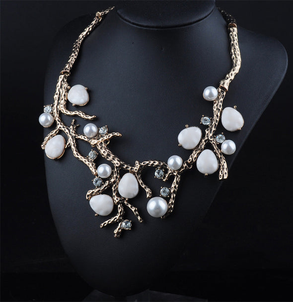 pearl shell stone tree exaggerated necklace